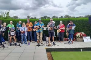 Grassy Knoll Ukulele Ensemble