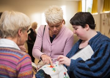 Poet Rachel Tennant visits the Thistle Quilters in Edinburgh